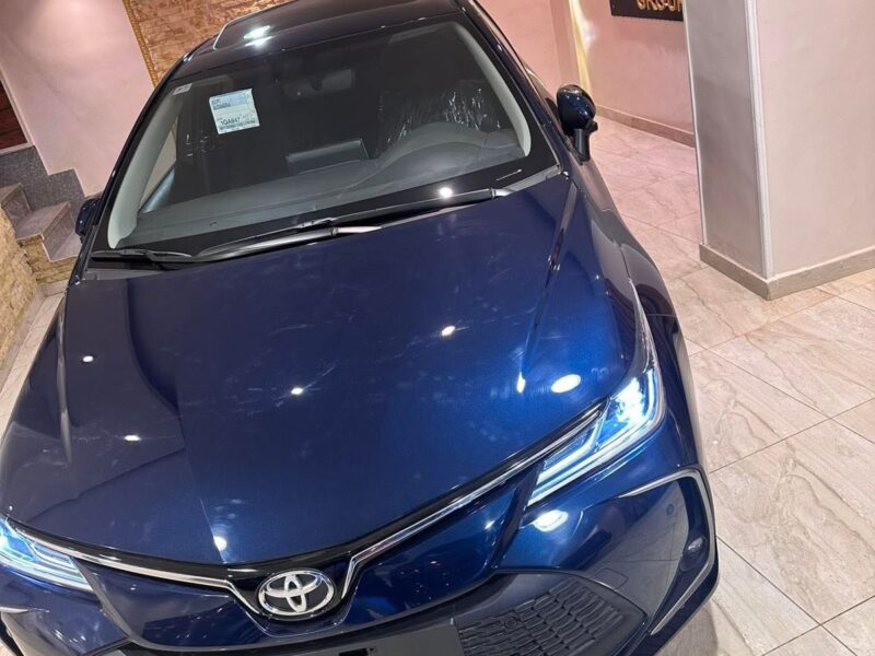 ايجار تويوتا كورورلا للسفر والمشاوير اليومية