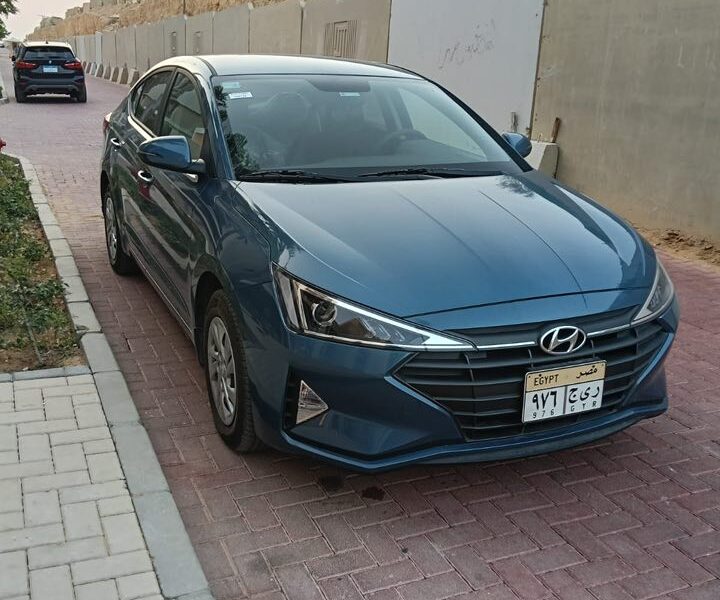 ايجار هيوانداي النترا للسفر والرحالات والمشاوير اليوميه