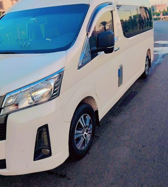 ايجار ميكروباص تويوتا هاي اس 14 راكب للسفر والرحالات