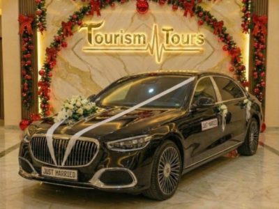 ليلة العمر بهيبة الملوك.. إيجار مرسيدس مايباخ للزفاف!