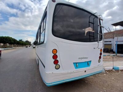 ايجار اتوبيس 33 راكب للسفر والرحالات السياحية