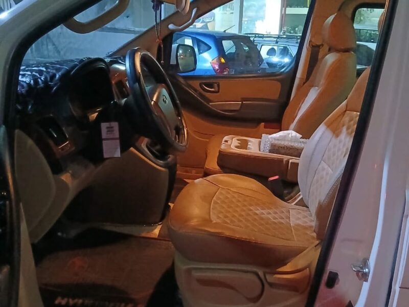 هيوانداي H1 للسفر العائلي