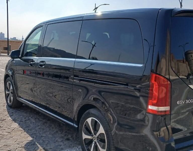 ايجار مرسيدس فان فيانو بأقل الاسعار داخل وخارج القاهرة V250