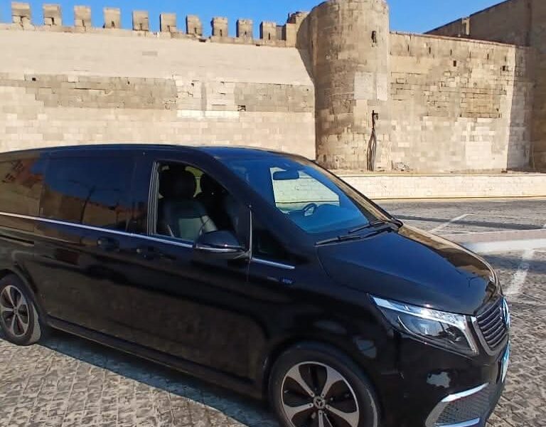 ايجار مرسيدس فان فيانو بأقل الاسعار داخل وخارج القاهرة V250