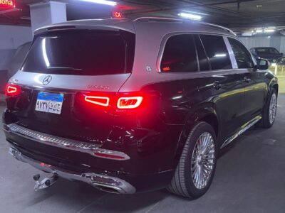 ايجار سيارات مرسيدس GLS 2025 بالسائق 01100092199
