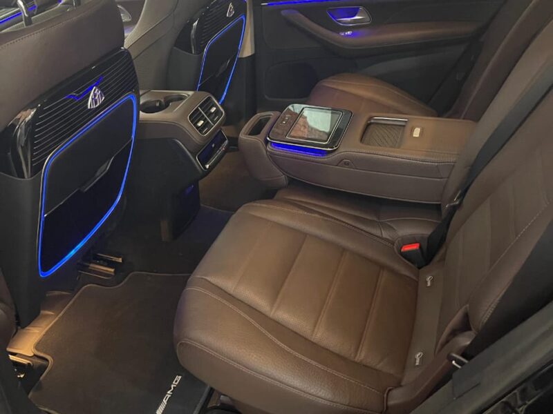 ايجار سيارات مرسيدس GLS 2025 بالسائق 01100092199