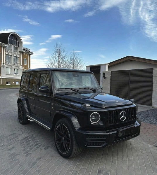 هيبة الملوك على الطريق.. إيجار مرسيدس G-Class (G-Wagon) VIP!
