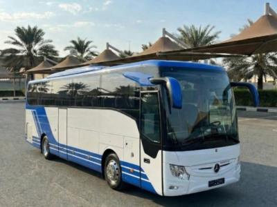 الفخامة الألمانية في رحلتك القادمة.. إيجار أتوبيس مرسيدس 50 راكب!