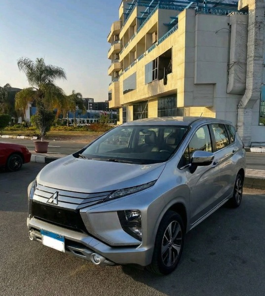سافر ببراح ولمّة عائلية.. إيجار ميتسوبيشي إكسباندر 7 راكب!
