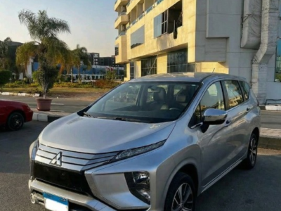 رحلتك العائلية في أمان ووسع.. إيجار ميتسوبيشي إكسباندر 7 راكب