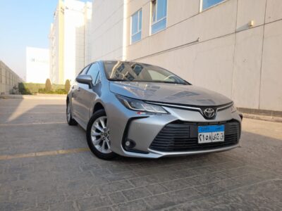 ايجار تويوتا كورولا 2025 بالسائق | رفاهية وأمان لجميع مشاويرك - Bus Rental