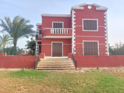 فيلا مستقلة للإيجار بحديقة فدان كامل - بقرية ستيلا دي ماري (طريق مصر إسكندرية الصحراوي)