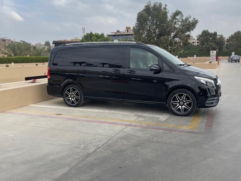 مرسيدس V250 موديل حديث للايجار - رفاهية الـ VIP في جراج العرب | 01101727711