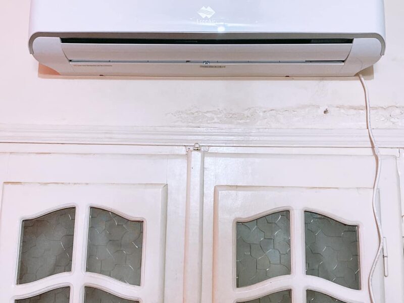 استفيد دلوقتي من عروض تكييفات فري إير 2.25 حصان بارد/ساخن، العادي والإنفرتر