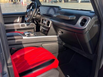 "Book Now: Mercedes G63 with Driver to Four Seasons Nile Plaza!"