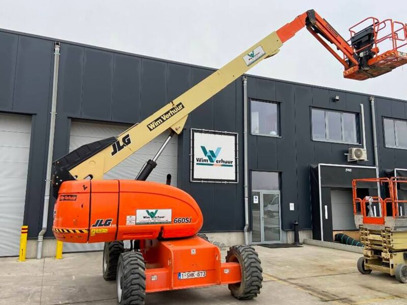 رافعات للايجار سيزر لفت مان لفت