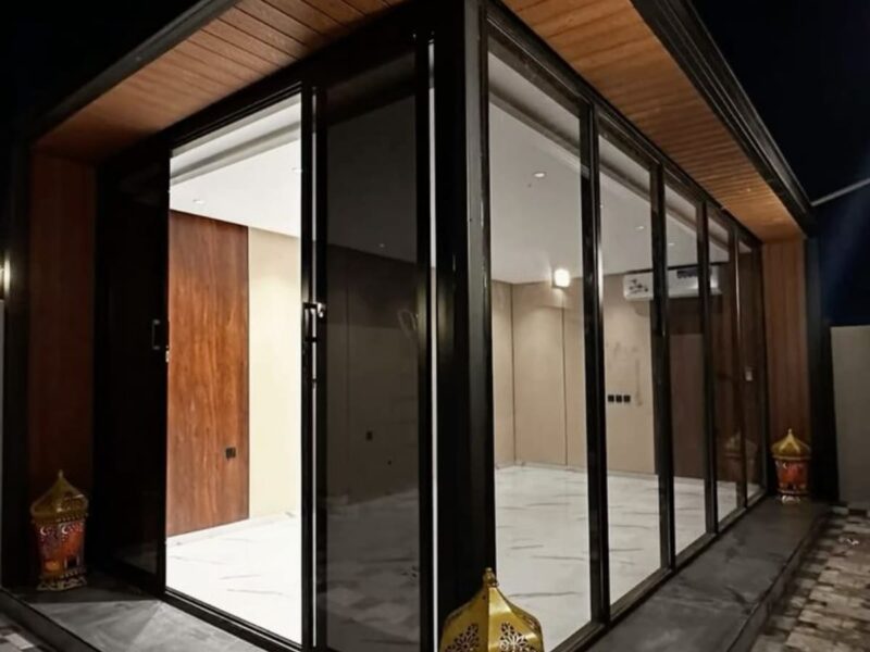 تنفيذ ملاحق ومجالس فاخرة | بناء مجالس خارجية للفلل بالرياض 0551033861