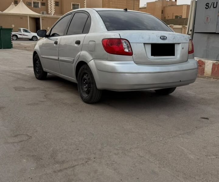 كيا ريو 2011 للبيع جنوب الرياض