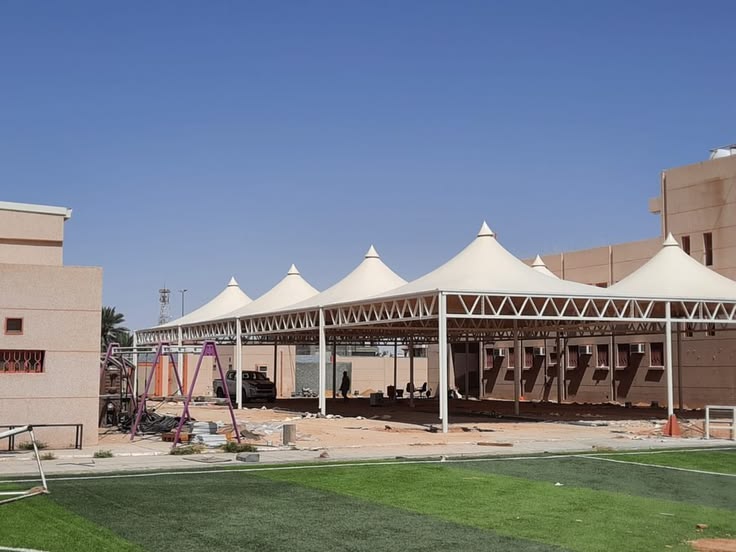 حداد مظلات وسواتر عرعر