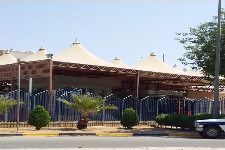 حداد مظلات وسواتر عرعر