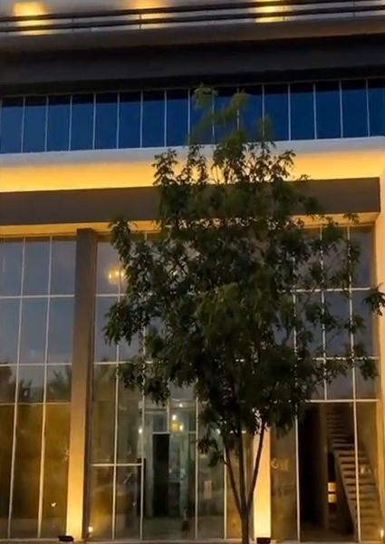 مبنى تجاري للإيجار والإستثمار المدينة المنورة ممشى الهجرة .. المبنى بالكامل للإيجار أو محلات متفرقة للإيجار لجميع الأنشطة .. متوفر مواقف سيارات